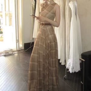 From a moment modern lover French retro sleeveless kink big sway dress design sense waist-hugging long skirt