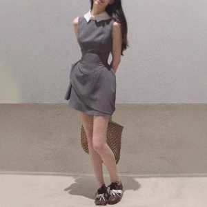 / "Beautiful Eyes" College style detachable collar design waist-hugging wool dress