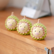 Fresh and cute ceramic ornaments, shaped durian pig living room bedside desktop decoration wedding gift
