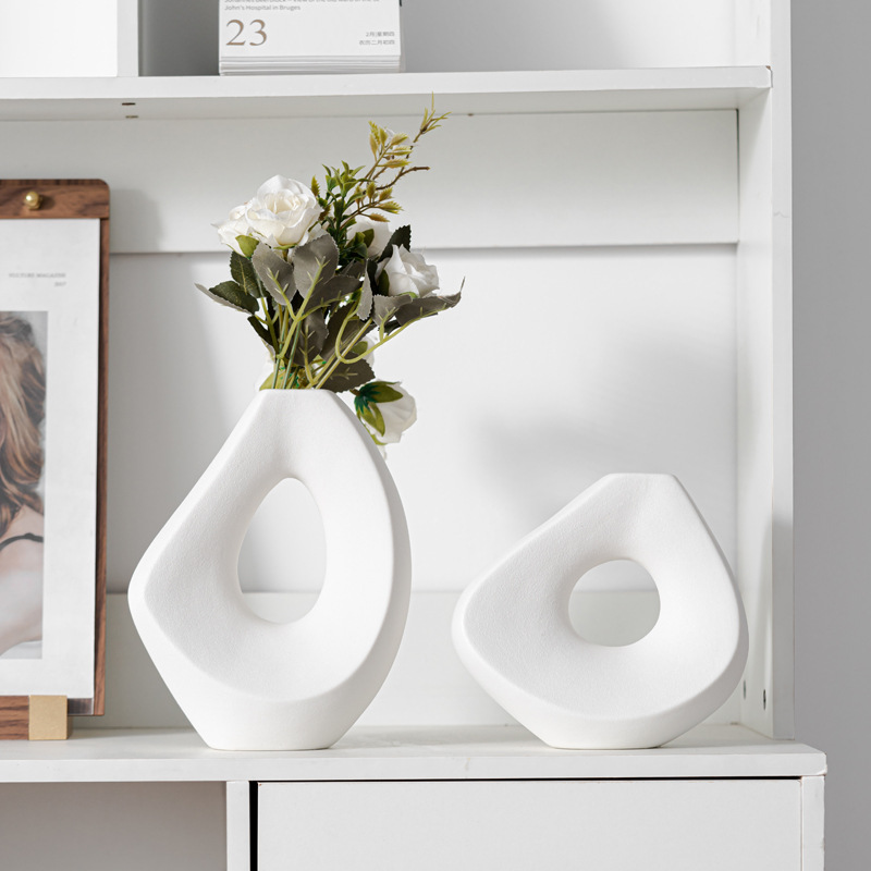 Modern simple geometric slanted ceramic vase flower pot style home decoration