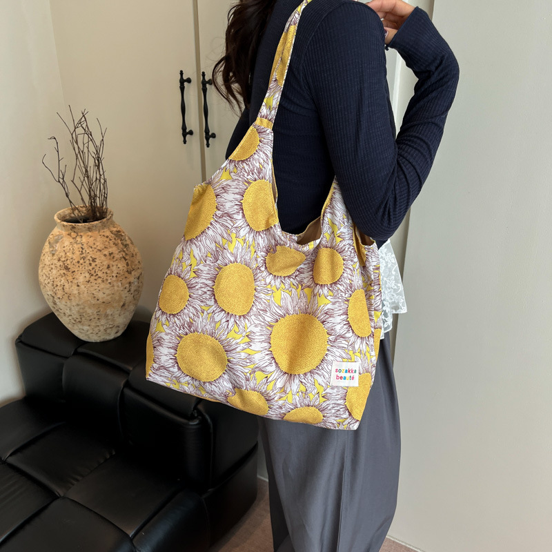 Dopamine large capacity shoulder bag retro ethnic style collage contrast shopping bag niche tote bag women's bag