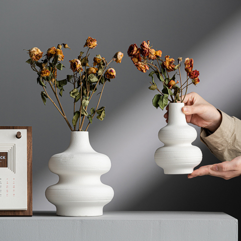 Modern simple lines gourd ceramic high-end vase light luxury texture home decoration
